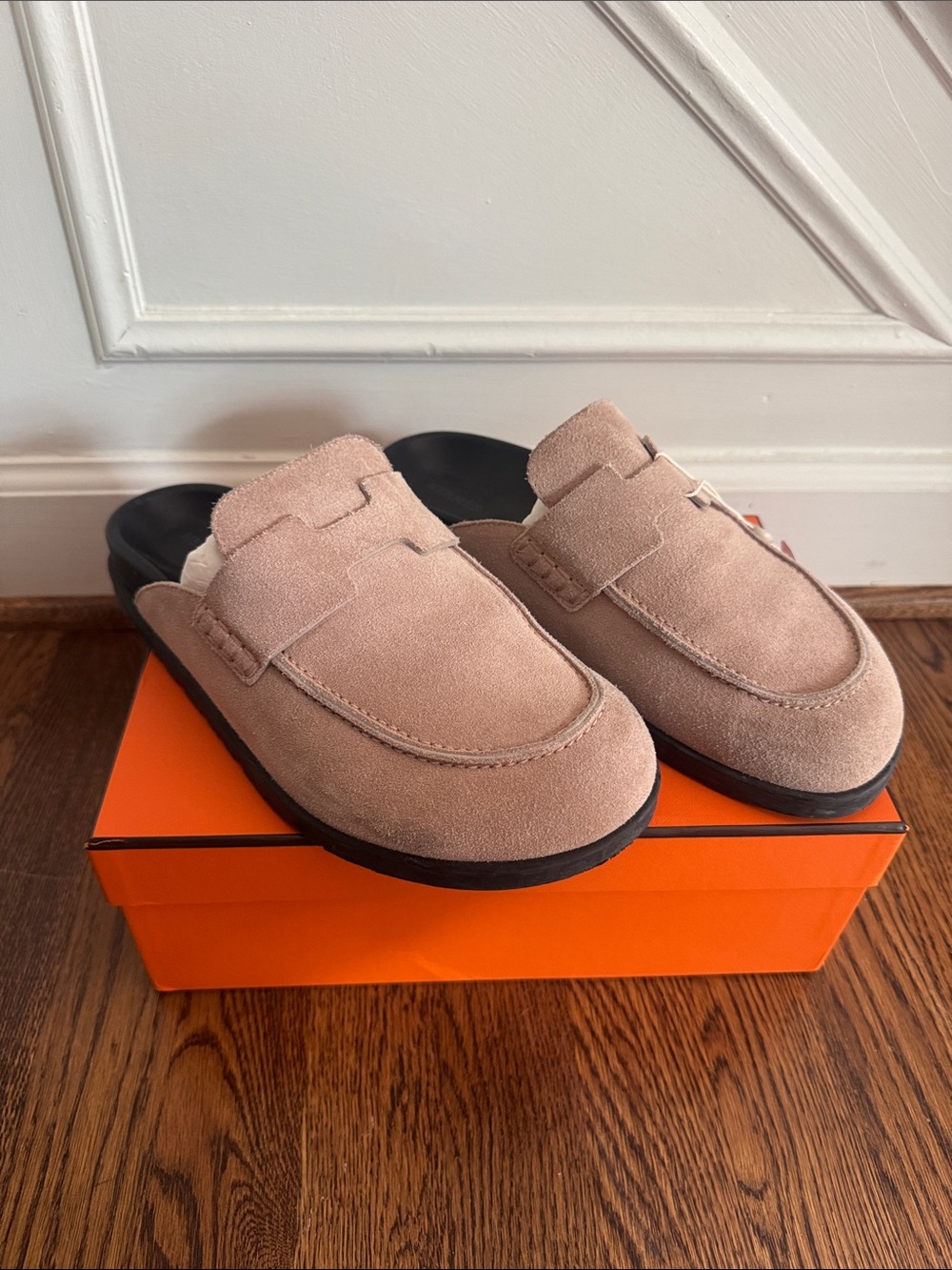 Hermes Go Mules 40.5